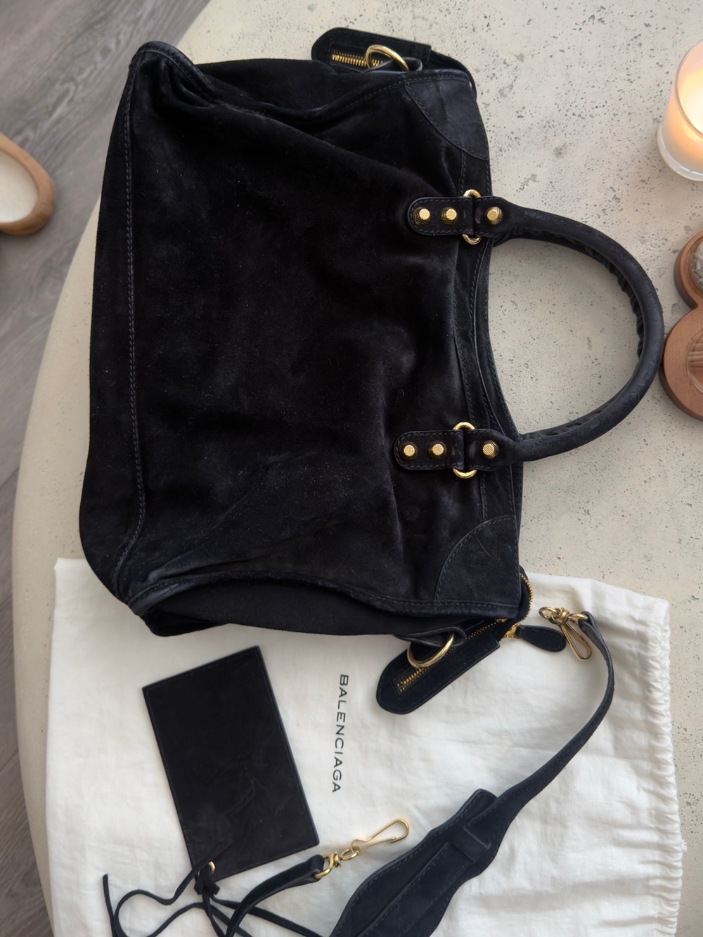 Authentic Balenciaga Black Suede CITY Bag with Gold Hardware - Picture 3 of 12